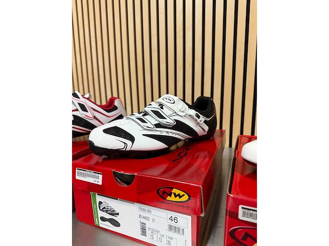 Northwave - fietsschoenen (3x) - afbeelding 2 van  5