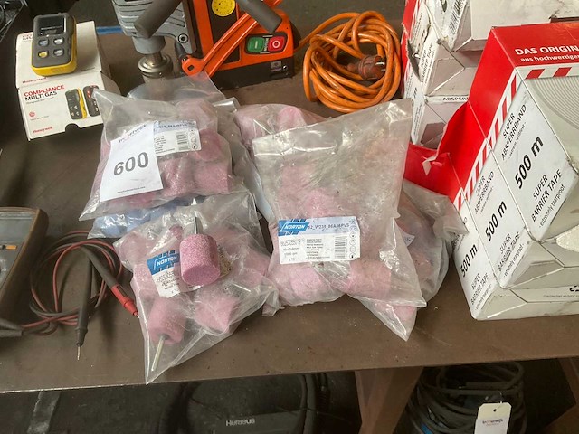 Norton 40 x 40 x 6 mm stiftstenen - afbeelding 1 van  5