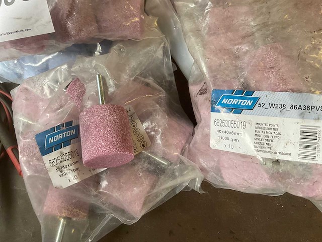 Norton 40 x 40 x 6 mm stiftstenen - afbeelding 2 van  5