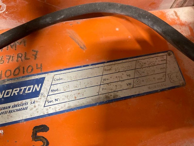 Norton cm 401 580 steenzaagmachine - afbeelding 2 van  4