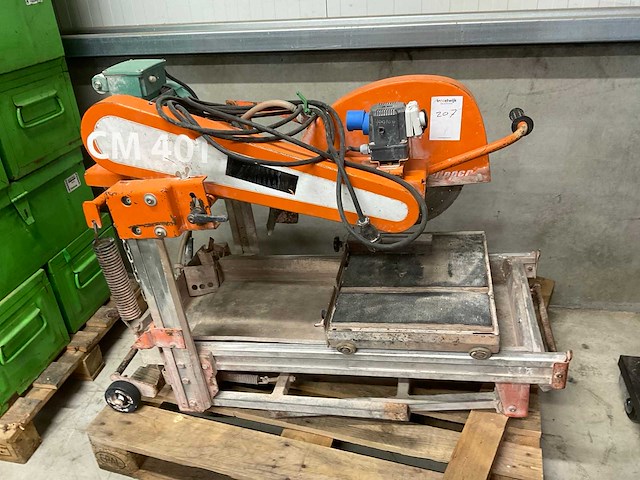 Norton cm 401 580 steenzaagmachine - afbeelding 1 van  4