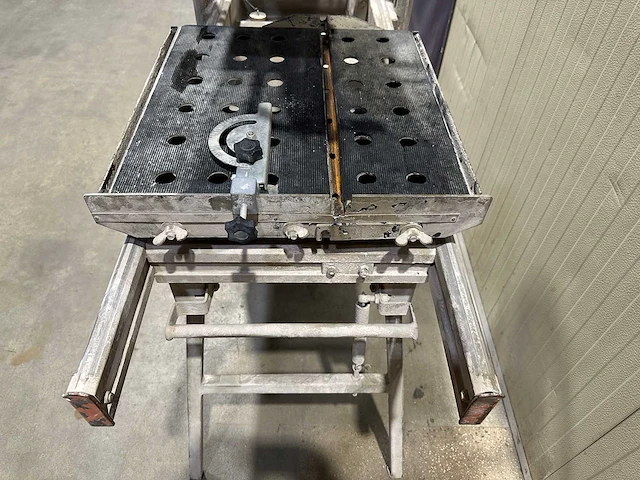 Norton cm 401 betonzaag - afbeelding 5 van  5
