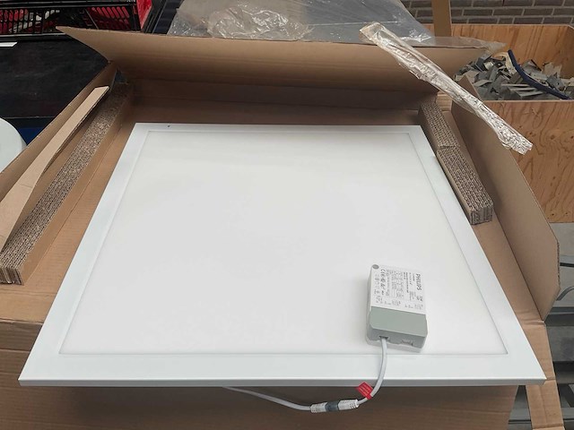 Norton led armatuur 60x60 cm - afbeelding 1 van  3