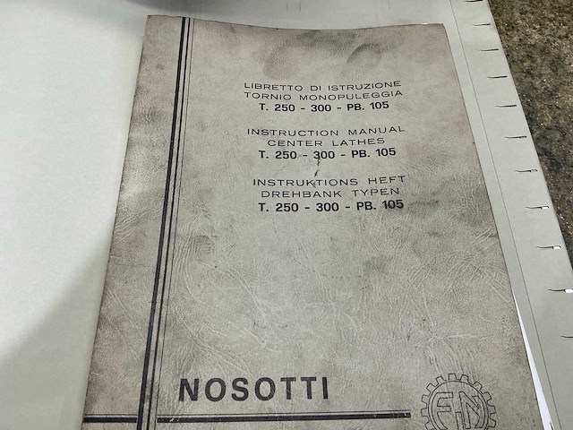 Nosotti t250-200 pb105 centerdraaibank - afbeelding 5 van  13