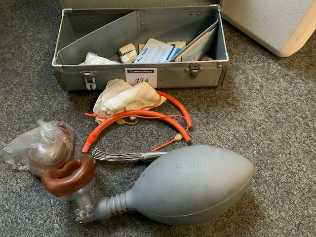 Nostalgisch beademingsapparaat - afbeelding 2 van  4