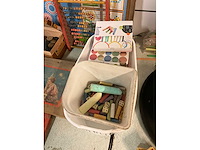 Nostalgisch kinderspeelgoed - afbeelding 7 van  7