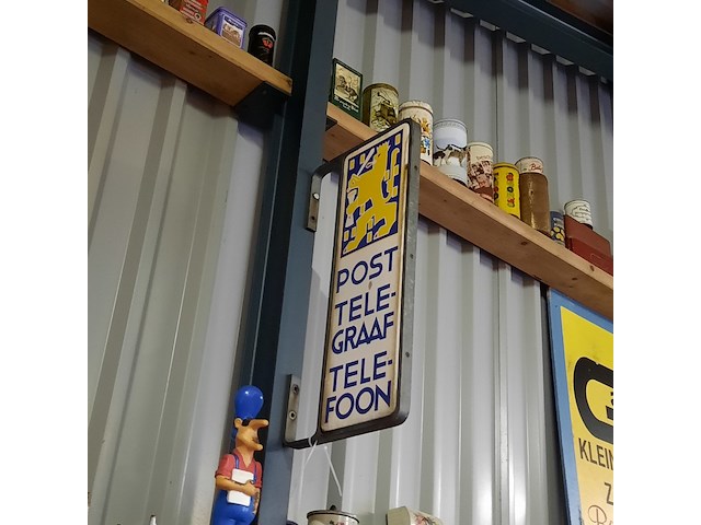 Nostalgisch uithangbord 'post, telefoon, telegraaf' - afbeelding 3 van  3