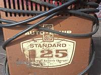 Nostalgische acculader auto equipe , standard 125 - afbeelding 2 van  5