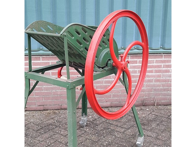 Nostalgische bietenmolen vleesschauwer, sma6 - afbeelding 7 van  14