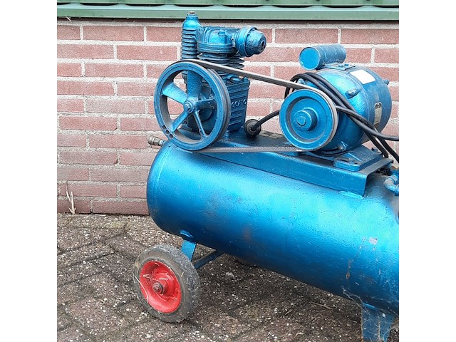 Nostalgische compressor j1s65, bouwjaar 1950 - afbeelding 5 van  10