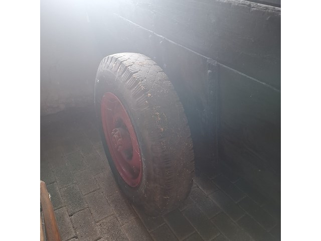 Nostalgische gierwagen incl. gierpomp - afbeelding 13 van  22