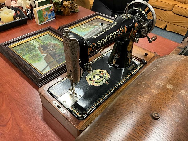 Nostalgische handnaaimachine (6x) - afbeelding 4 van  12