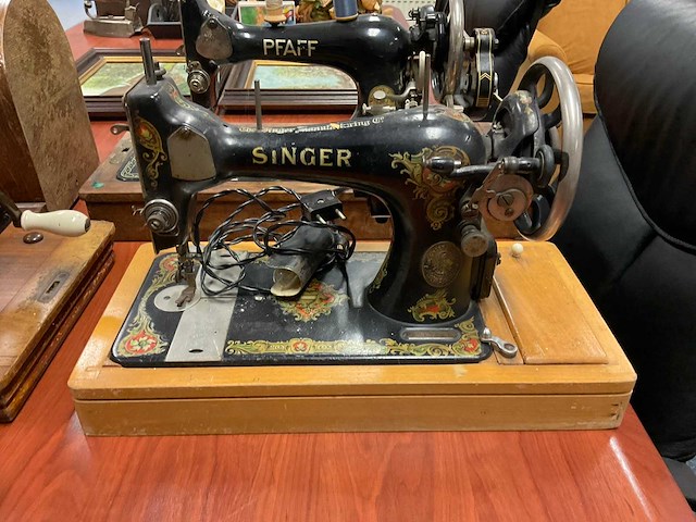 Nostalgische handnaaimachine (6x) - afbeelding 9 van  12