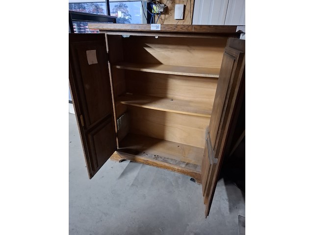 Nostalgische houten wandmeubel - afbeelding 4 van  12