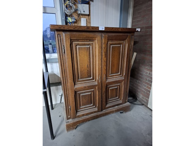 Nostalgische houten wandmeubel - afbeelding 1 van  12