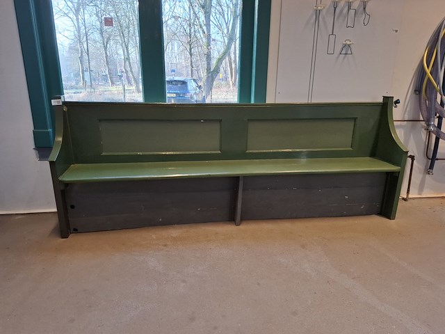 Nostalgische kerkbank groen - afbeelding 3 van  8