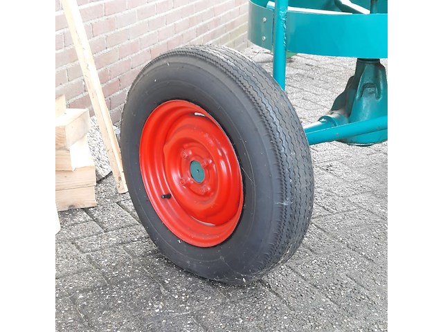 Nostalgische kunstmeststrooier - afbeelding 8 van  12