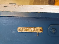 Nostalgische kunstmeststrooier - afbeelding 3 van  11