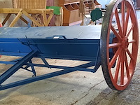 Nostalgische kunstmeststrooier - afbeelding 4 van  11