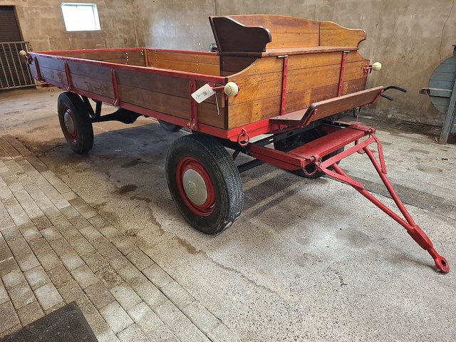 Nostalgische landbouwschamelwagen - afbeelding 1 van  11