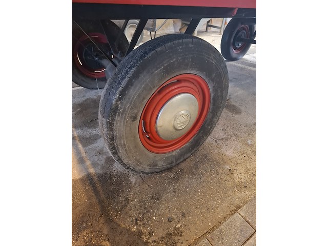 Nostalgische landbouwschamelwagen - afbeelding 10 van  11