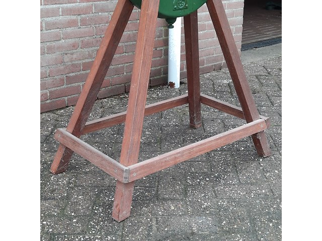 Nostalgische maaimes slijpinrichting - afbeelding 7 van  9