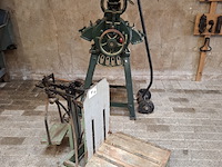 Nostalgische maalmolen met bascule, diamant-silex - afbeelding 1 van  14