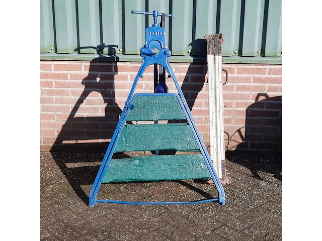 Nostalgische meetlat en pijpenklem - afbeelding 1 van  6