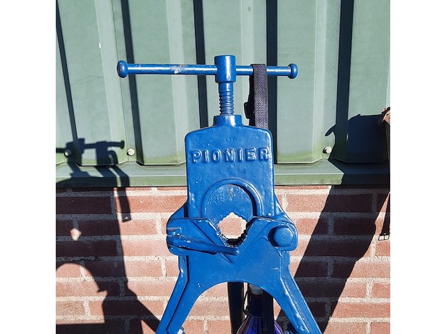 Nostalgische meetlat en pijpenklem - afbeelding 3 van  6