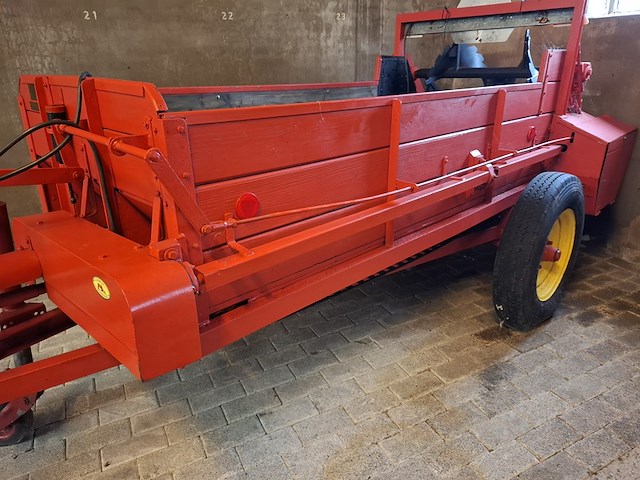 Nostalgische mestverspreider solus, gs3, bouwjaar 1964 - afbeelding 13 van  24