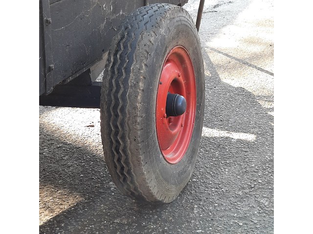 Nostalgische mestwagen - afbeelding 8 van  11