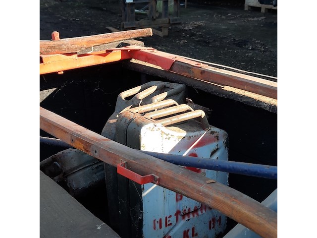 Nostalgische mestwagen - afbeelding 10 van  11