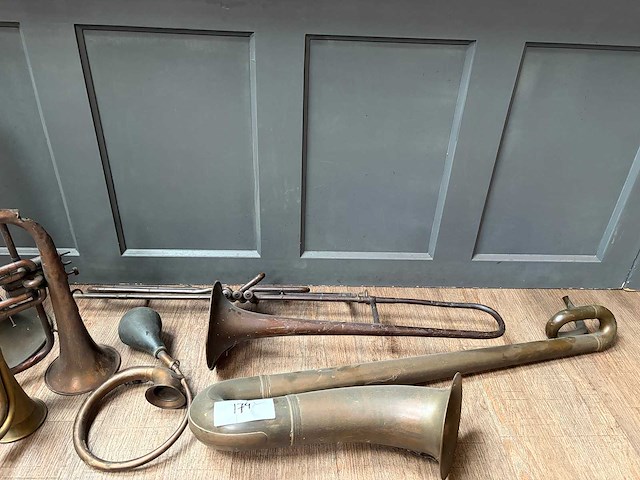 Nostalgische muziekinstrumenten (9x) - afbeelding 5 van  5