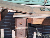 Nostalgische naaimachine singer - afbeelding 12 van  14