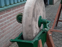 Nostalgische slijpsteen - afbeelding 6 van  6