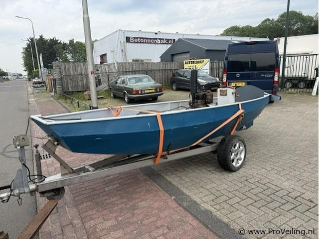 Nostalgische stalen motorschouw - afbeelding 6 van  11