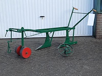 Nostalgische stoppelploeg - afbeelding 1 van  11