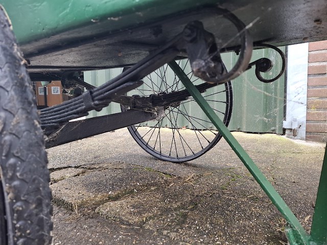 Nostalgische strontkar of beerwagen - afbeelding 3 van  9