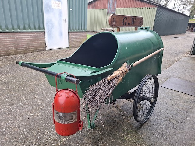 Nostalgische strontkar of beerwagen - afbeelding 6 van  9