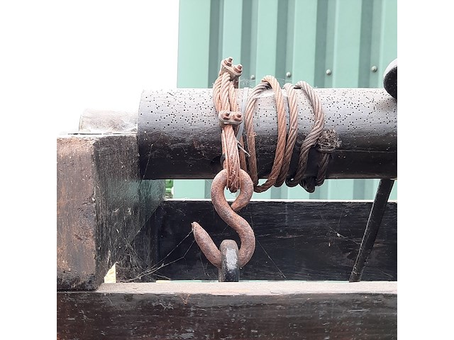 Nostalgische veeverlosapparaat - afbeelding 5 van  7