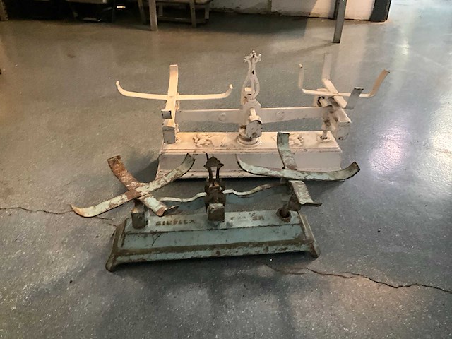 Nostalgische weegschalen (2x) - afbeelding 2 van  6