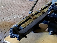 Nostalgische werkbankslijpinrichting - afbeelding 6 van  8