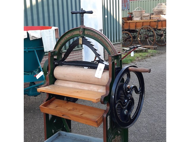 Nostalgische wringer smith & paget - afbeelding 6 van  11