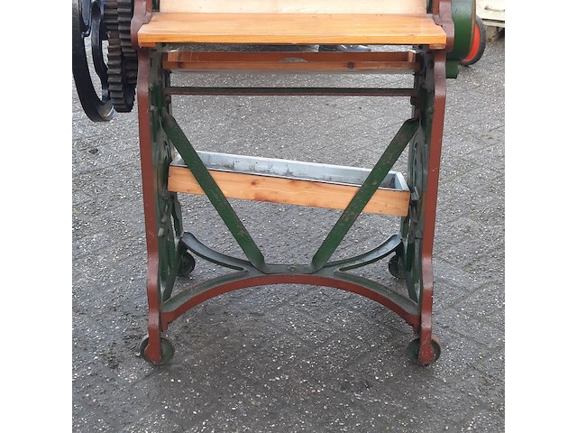 Nostalgische wringer smith & paget - afbeelding 8 van  11