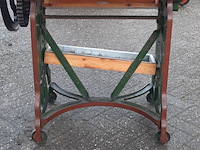 Nostalgische wringer smith & paget - afbeelding 8 van  11