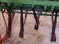 Nostalgische zaaimachine hassia, bouwjaar 1900 - afbeelding 2 van  13