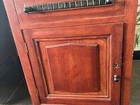 Notaris bureau, groen en gelakt - afbeelding 2 van  7