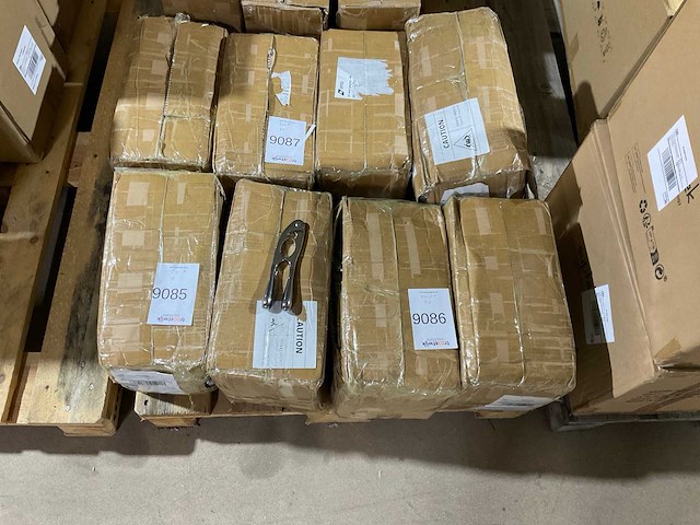 Notenkraker (200x) - afbeelding 2 van  2