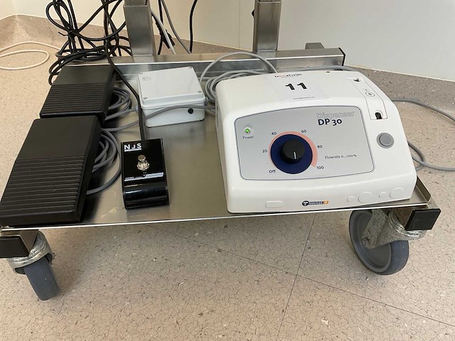 Nouvag dp30 infiltratiepomp tumescente vloeistof - afbeelding 1 van  7