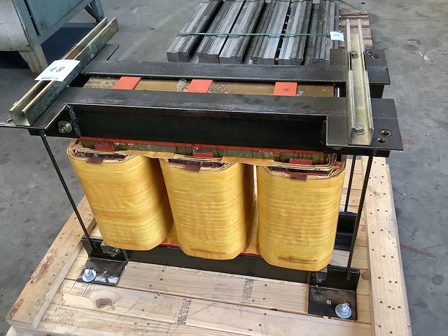 Nova magnetics - transformator - afbeelding 2 van  4